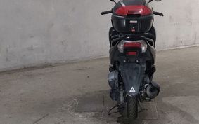 YAMAHA TRICITY 125 SE82J