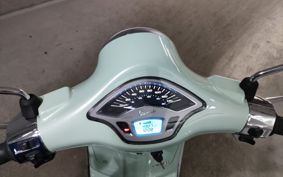 VESPA PRIMA BEIGE RA125 ..