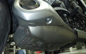 TRIUMPH TRIDENT 660 2023