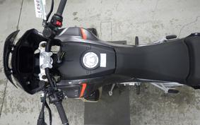 MOTO GUZZI V100マンデッロS 2023