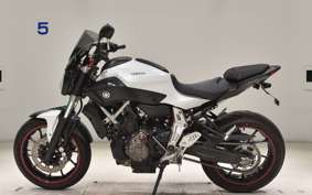YAMAHA MT-07 2015 RM07J