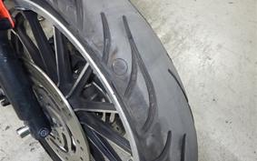 HARLEY XL883R 2006