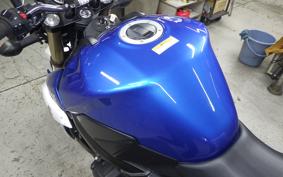 SUZUKI GSR750 A 2013 GR7NA