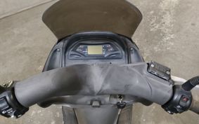 YAMAHA MAJESTY 125 SE27