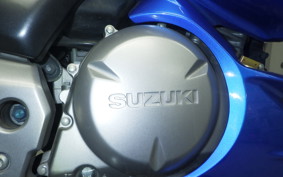 SUZUKI GSR250F 2018