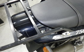 SUZUKI GSF750 1997 GR7EA