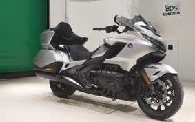 HONDA GL 1800 GOLD WING TOUR DCT 2025 SC79