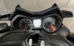 YAMAHA X-MAX 250 SG70J