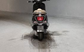 VESPA LX150IE M68200