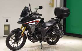 HONDA CB200XA 2025