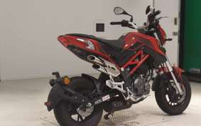 BENELLI TNT125 2013
