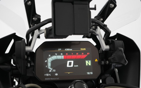 BMW R1250GS TRIPLE BLACK 2023 0M01