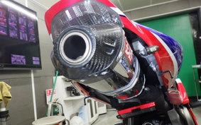 HONDA CBR1000RR 2005 SC57