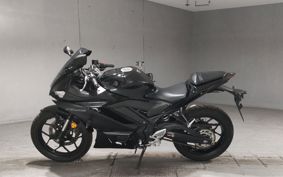 YAMAHA YZF-R25 RG74J