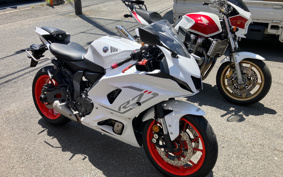 YAMAHA YZF-R7 2023 RM39J