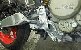 DUCATI HYPERMOTARD698 2024