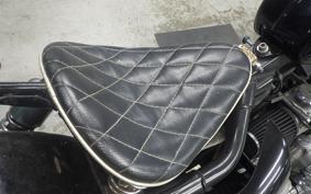 TRIUMPH BONNEVILLE AMERICA 2002