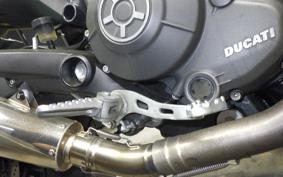 DUCATI SCRAMBLER ICON 2015