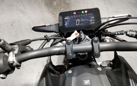 HONDA CB250R MC52