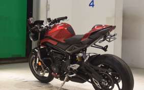 TRIUMPH STREET TRIPLE RS 2023