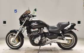 HONDA X4 1997 SC38