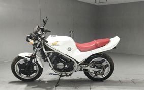 HONDA VT250Z MC08