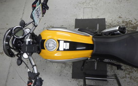 DUCATI SCRAMBLER CLASSIC 2015