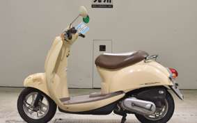 HONDA CREA SCOOPY AF55