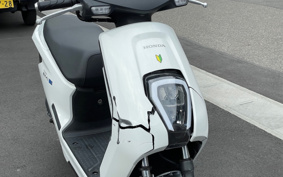 HONDA EM1 e: EF16