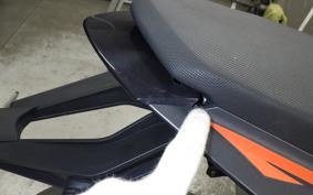 KTM 1290 SUPER DUKE R 2015