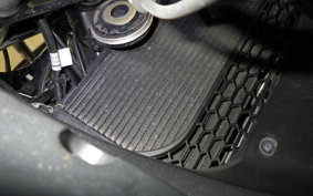 HONDA NM4 VULTUS -01 2014 RC82