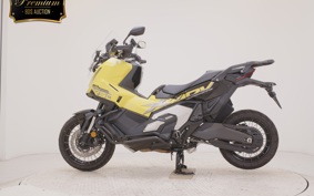 HONDA X-ADV 750 2025 RH21