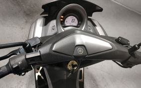 YAMAHA N-MAX 125 SED6J