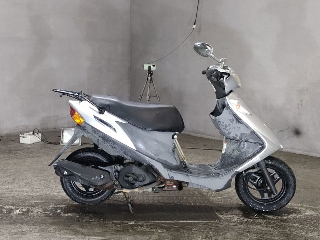 Фото Suzuki ADDRESS V125 с японского аукциона