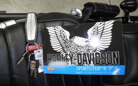 HARLEY XL883N 2021