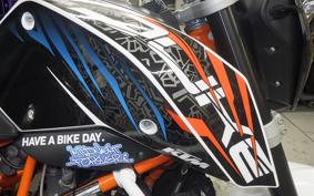 KTM 690 DUKE 2015