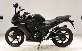 HONDA CBR250R GEN 3 2001 MC41