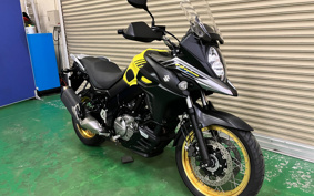SUZUKI DL650 ( V-Strom 650 ) 1988 C733A