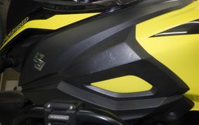 SUZUKI Vストローム650XTA 2019