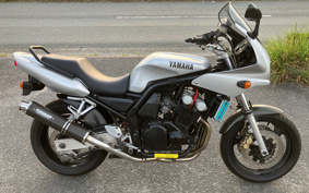 YAMAHA FZ400 1997 4YR