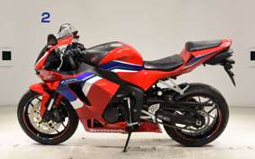 HONDA CBR600RR 2022 PC40