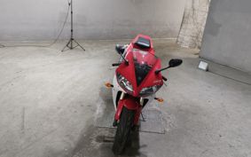 YAMAHA YZF-R1 RN09
