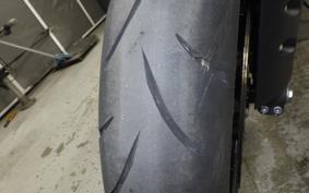 YAMAHA YZF-R1 2012