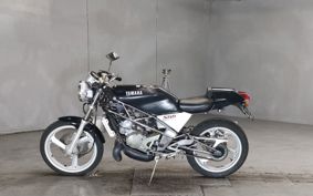 YAMAHA SDR200 2TV