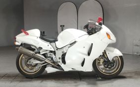 SUZUKI GSX1300R HAYABUSA 2004 GW71A