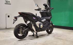 HONDA X-ADV 750 2022 RH10