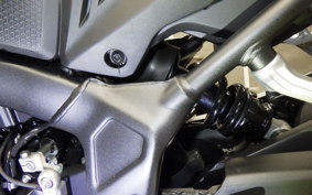 HONDA CB650R E-Clutch 2025 RH17