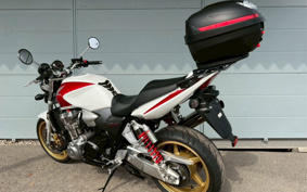 HONDA CB1300SF SUPER FOUR 2006 SC54