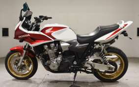 HONDA CB1300SB SUPER BOLDOR A 2005 SC54