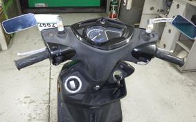 YAMAHA CYGNUS 125 XSR 2 SE44J